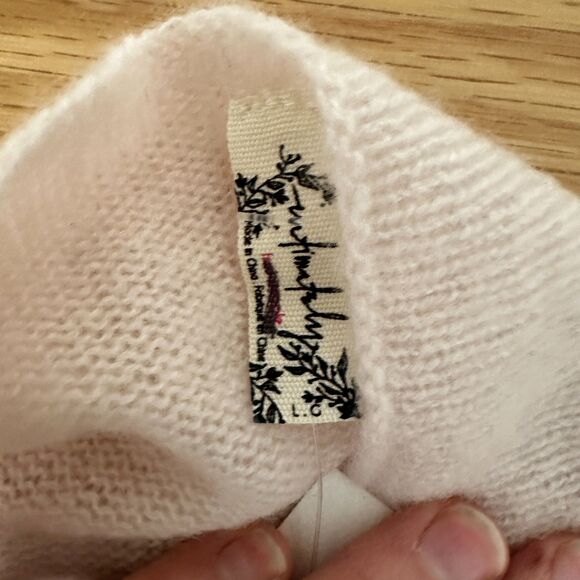 Hand-Embroidered Upcycled Vest Boho Chic Eco Friendly Pink Cashmere Valentines - Picture 3 of 8